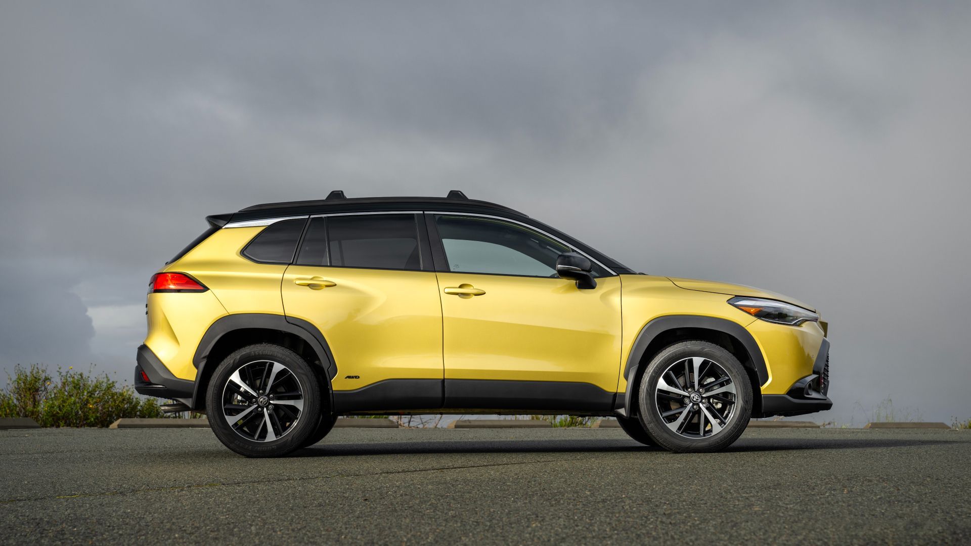 The Toyota Hybrid Crossover That Outsold The Prius In 2024