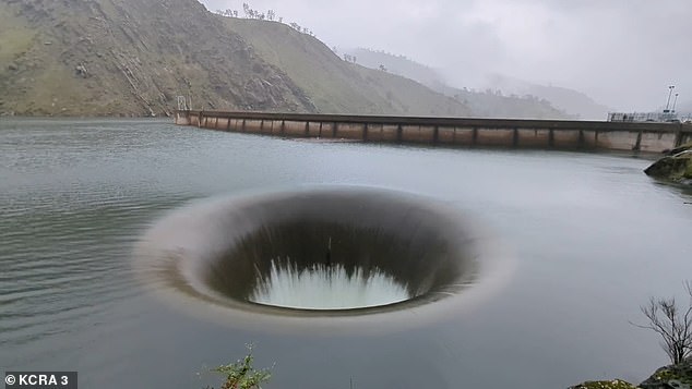 Heavy rain sparks rare phenomenon turning lake into tourist hotspot