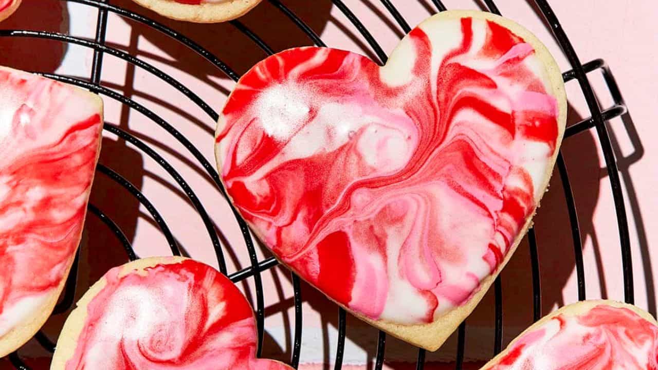 18-heart-shaped-desserts-that-will-steal-your-heart