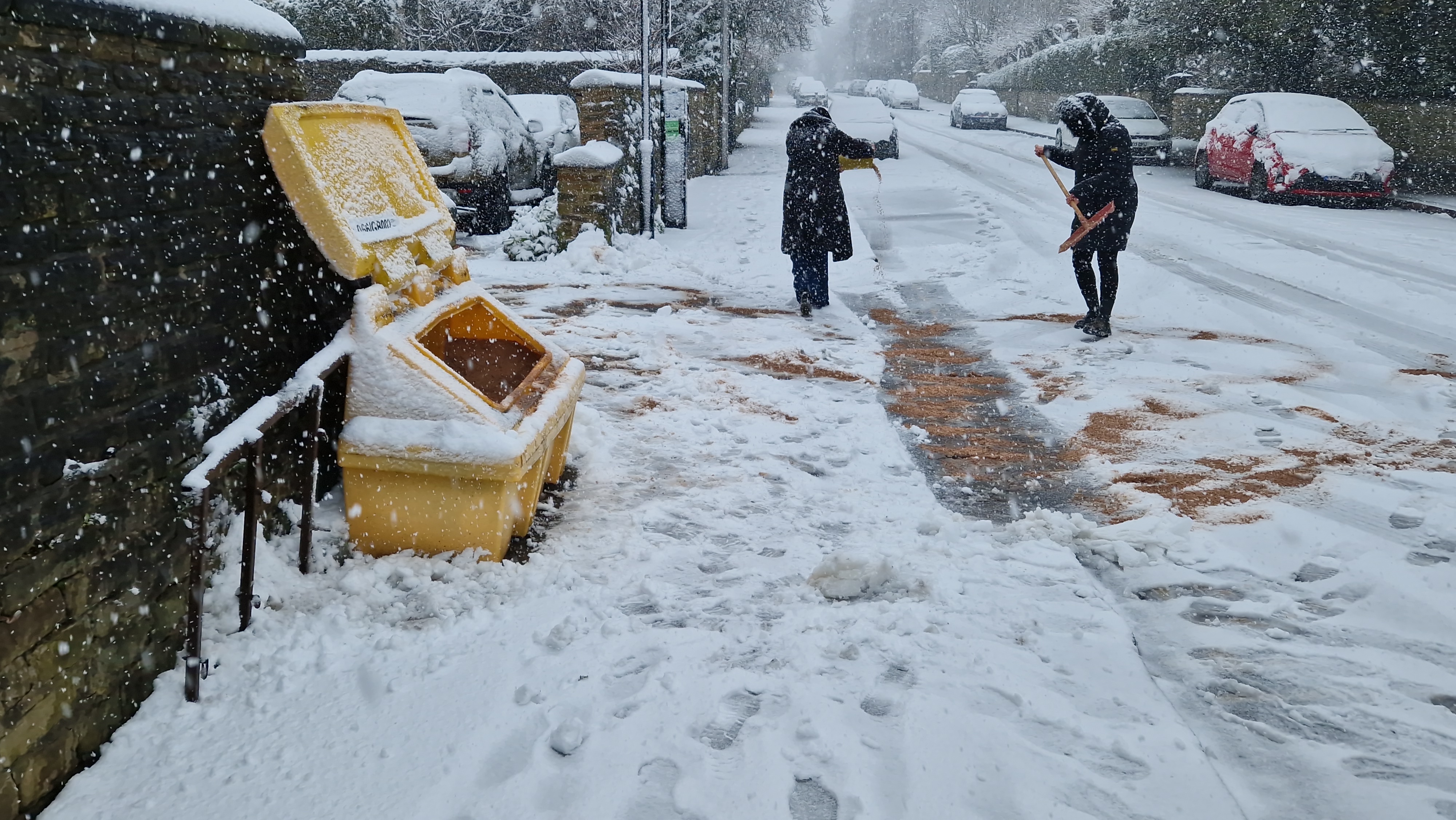 Met offices warns of when snow could hit UK high ground, as winter ...