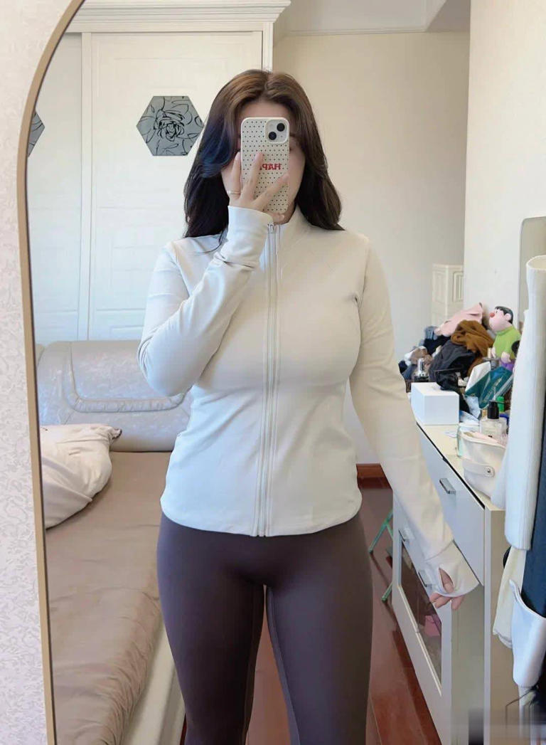 一米六110斤，今天的运动日穿搭