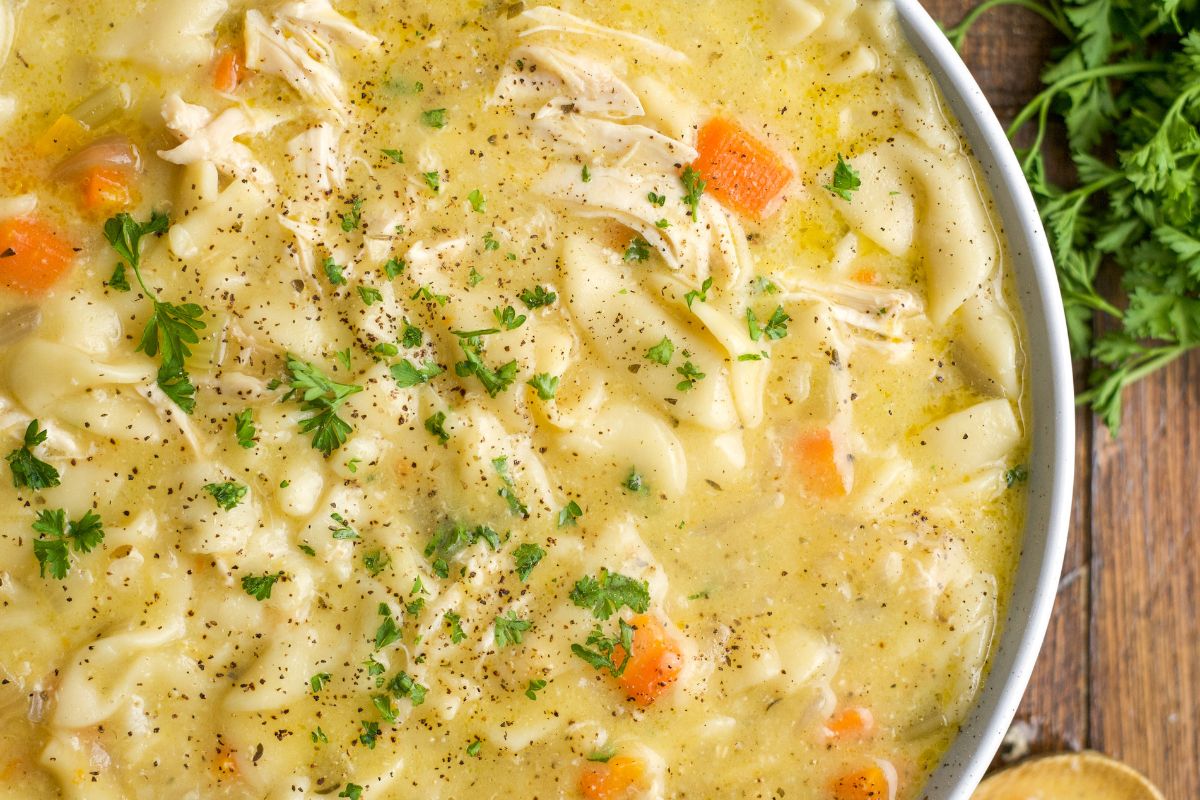 54 Slow Cooker Chicken and Beef Dinners No One Can Resist