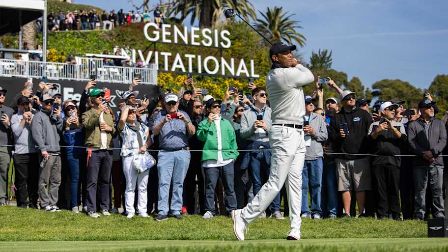 Tiger Woods Withdraws From Genesis Invitational in Wake of Mother’s(02)