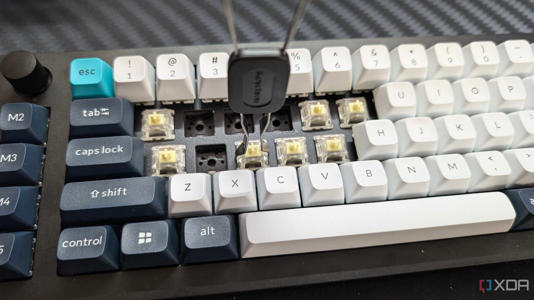 removing hot swappable switches from keychron q65 max
