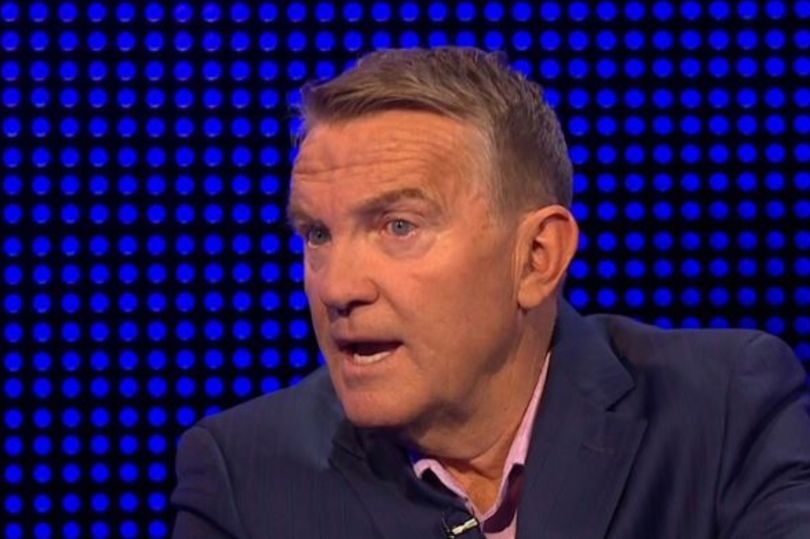 The Chase viewers 'switch off' as Bradley Walsh's remark sparks outrage(02)