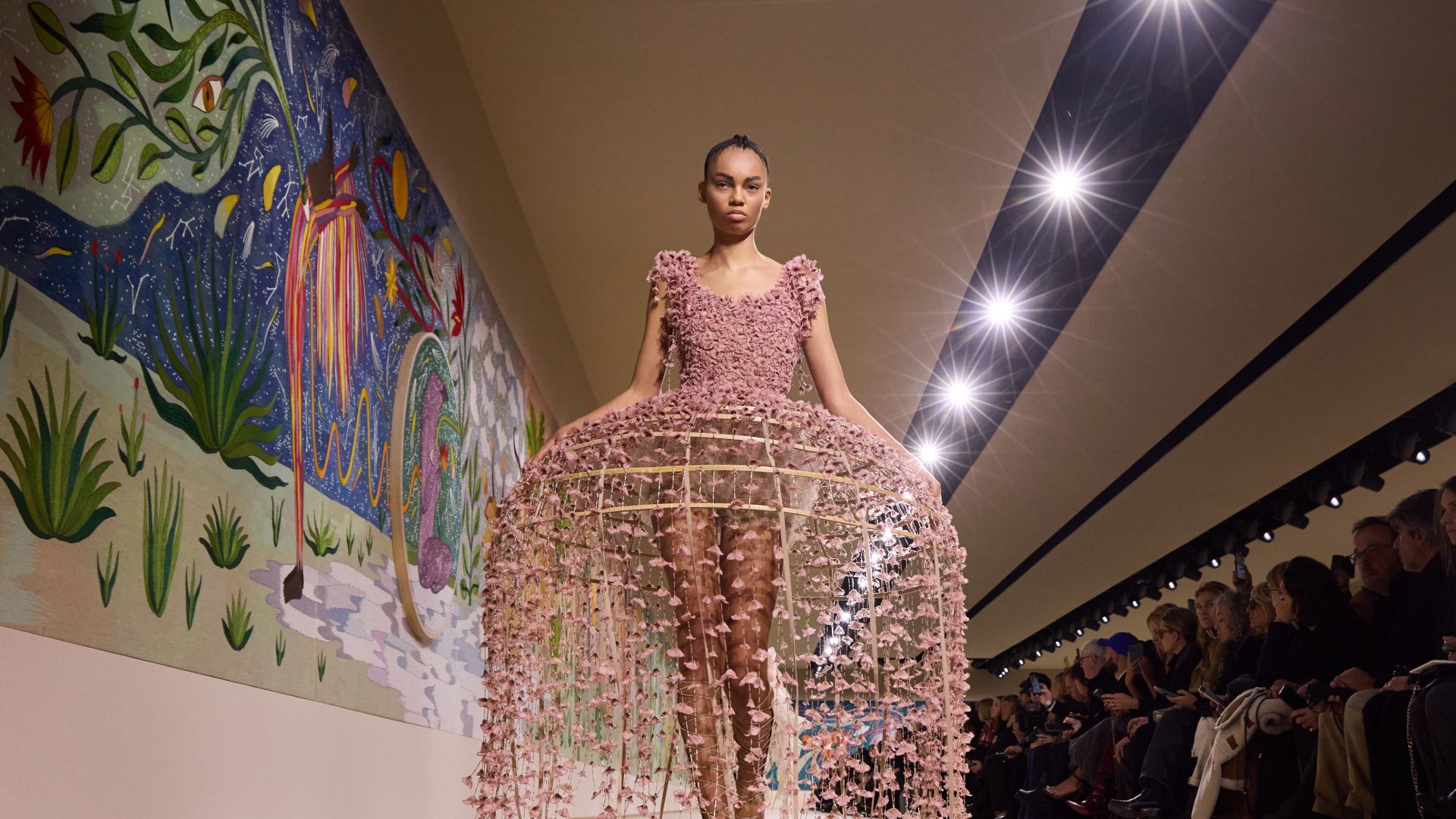 10 incredible looks from the Christian Dior Haute Couture Spring-Summer ...