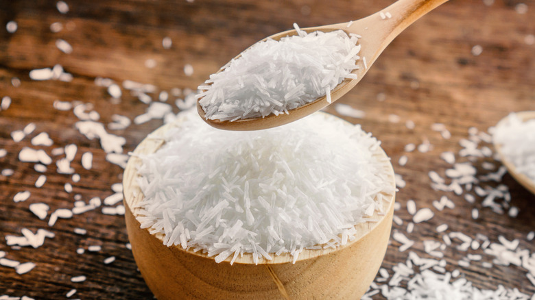 How And When To Substitute Salt With MSG In Your Cooking