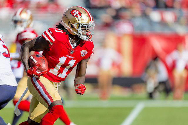 🔥 GOOD NEWS out of San Francisco! After days of concern and uncertainty clouding the Faithful, star wide receiver Brandon Aiyuk made his long-awaited return to practice today 🙌. Just one week after being sidelined with a nagging hamstring injury that forced him to miss the 49ers’ last game, Brandon Aiyuk jogged back onto the field — instantly lifting spirits among teammates and fans alike. Reporters noted his burst, his cuts, and even a few laughs during drills. But here’s the twist: while his comeback is encouraging, coaches remain tight-lipped… leaving everyone wondering - Linh