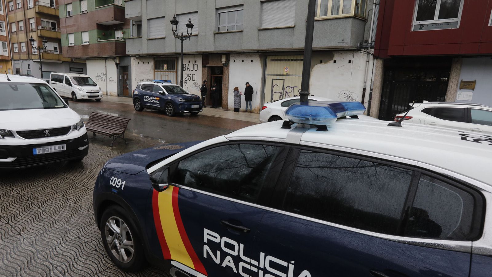 Dos hombres heridos graves por arma blanca en un suceso ocurrido en Madrid