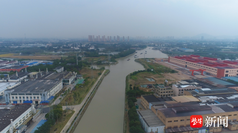 助力国家物流枢纽建设，无锡首个“通港达园”短支航道项目完工