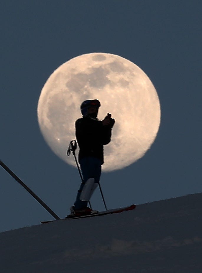 Is tonight a full moon? The Snow Moon will glisten above Indiana soon