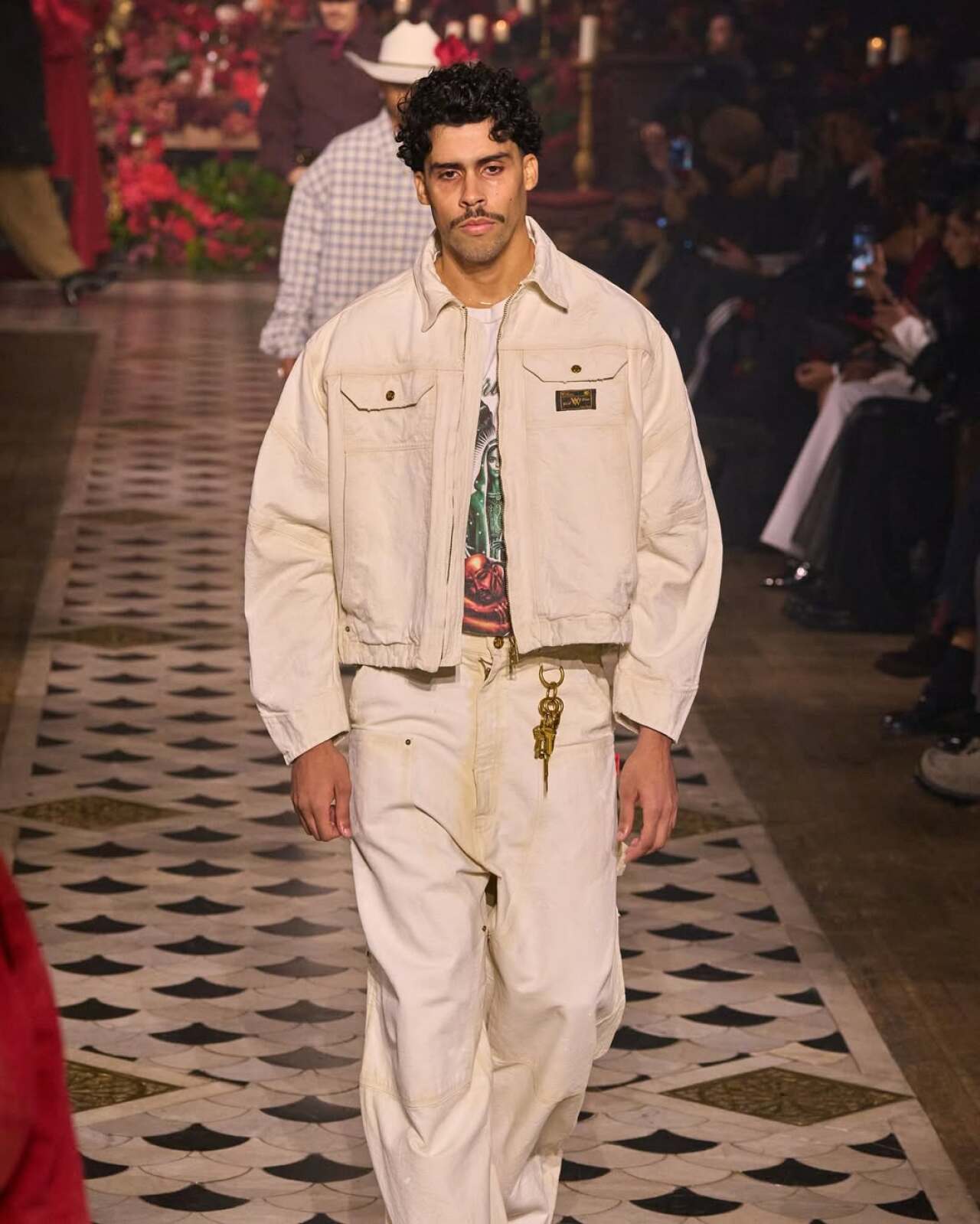 Bernie Martínez Ocasio, el hermano de Bad Bunny que brilla en el modelaje