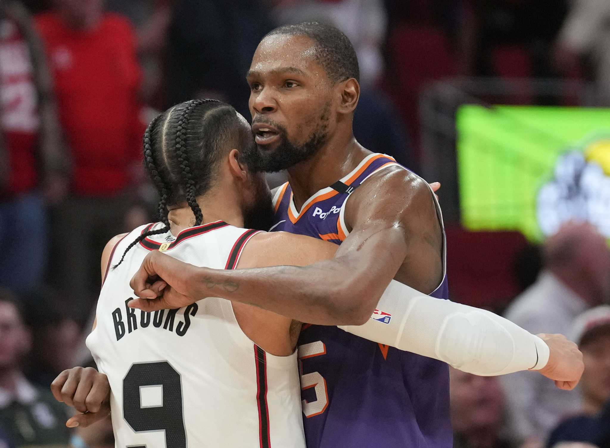 Houston Rockets trade for Kevin Durant, sending Jalen Green, Dillon Brooks  and picks to Suns