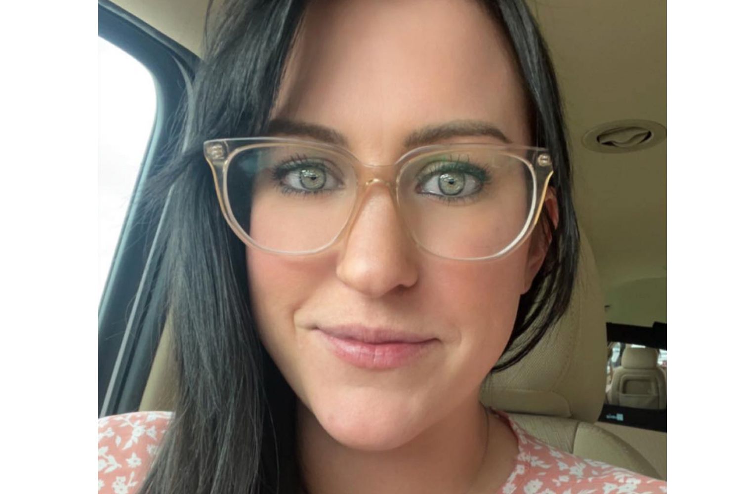 Wyoming Mom Shoots Her 4 Young Daughters Before Calling 911 and Saying