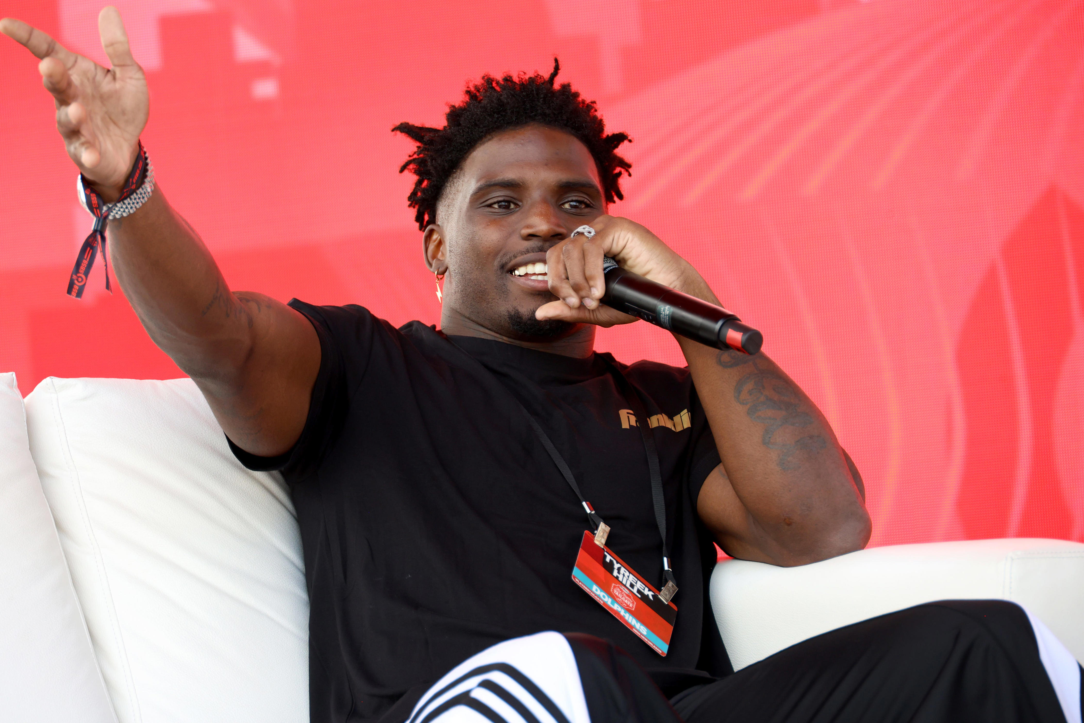NEW ORLEANS, LOUISIANA - FEBRUARY 09: Tyreek Hill speaks onstage during The Players Tailgate presented by Bullseye Event Group for Super 59 in New Orleans on February 09, 2025 in New Orleans, Louisiana. (Photo by Jesse Grant/Getty Images for Bullseye Event Group)