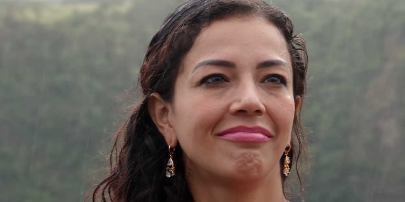 Jasmine Pineda in 90 Day Fiance close-up of face smiling in the rain