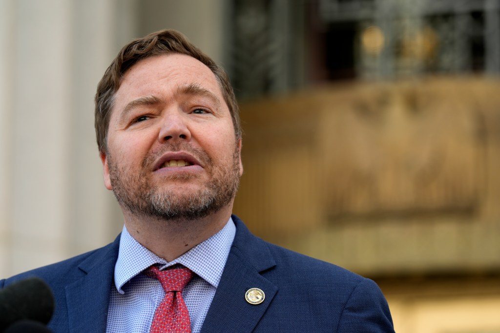 Drone operator avoids jail after mid-air collision with LA firefighting ...