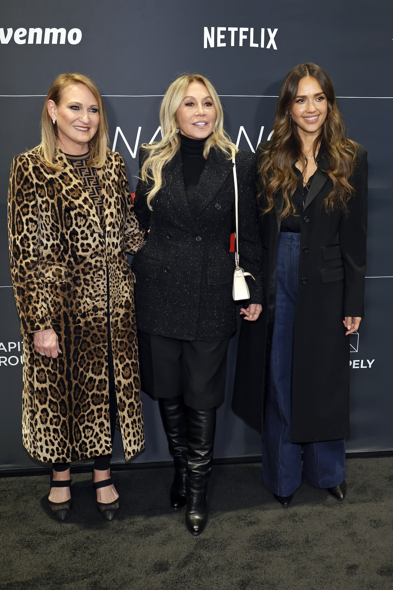 Jessica Alba Makes First Red Carpet Appearance Since Cash Warren Split