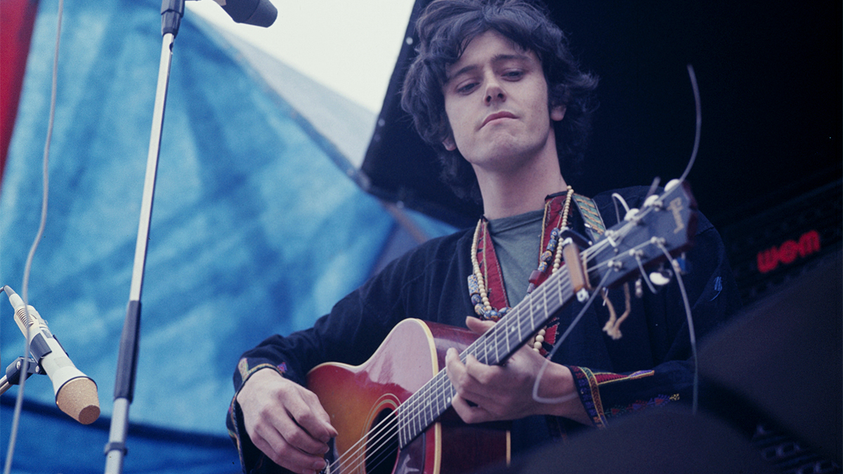 Paul McCartney said he and John Lennon were ambidextrous guitarists ...