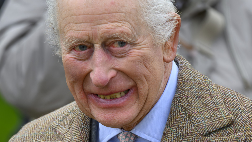 King Charles sends 'deepest possible sympathy' after DC plane crash