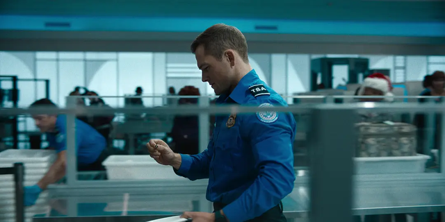 发现一部意外惊喜的好莱坞新片，“蛋蛋” 塔伦·埃哲顿主演