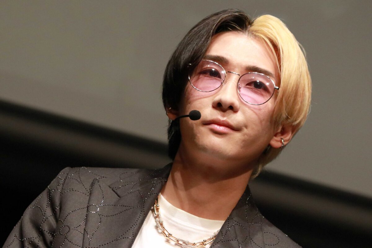 YouTuberヒカル 指輪 ブラックセラミック