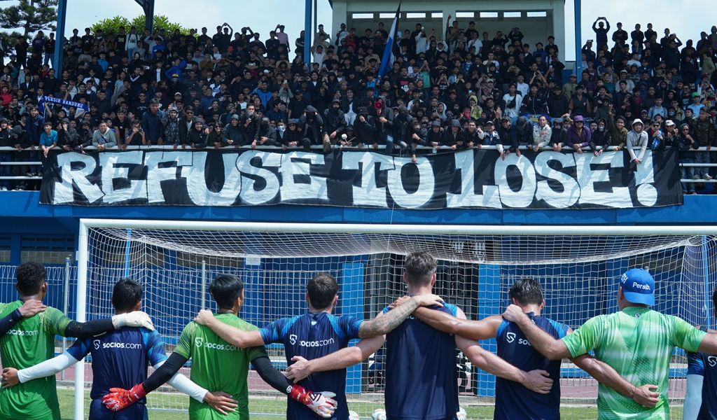 Video Viral Kericuhan Suporter Persib dan PSIM, Media Malaysia Ingatkan Fans Selangor Waspadai