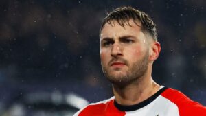 Santiago Giménez al Milan: El legado de los mexicanos en los grandes de