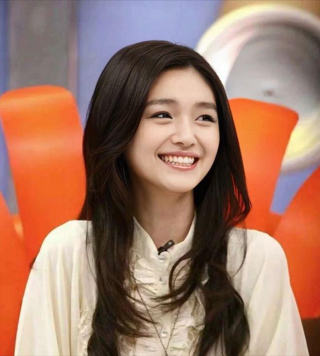 網友曝出大S屍檢結果，泡溫泉後加重病情，不願掃興強簽免責出院