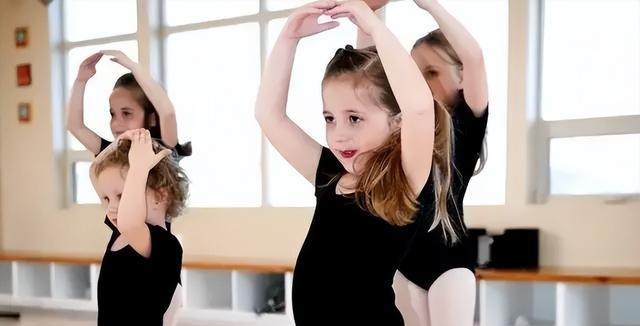 ����Ϊ��Щ���������˺��ӵ��赸ѧϰ֮·��