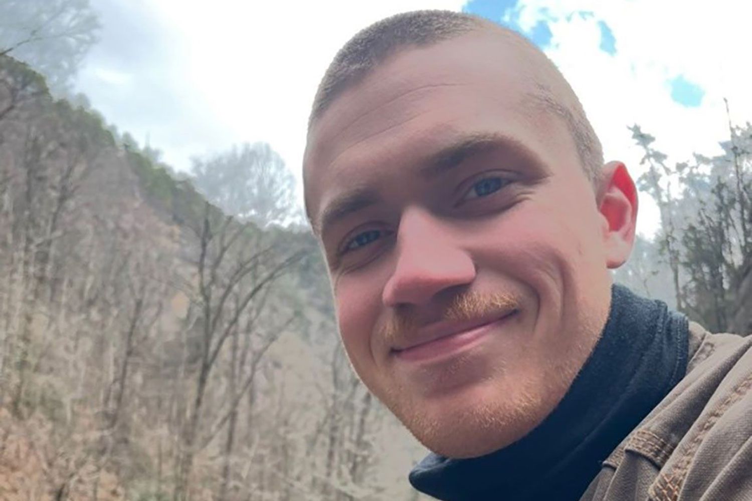 Dad of Soldier Killed in D.C. Crash Thanks First Responders Who