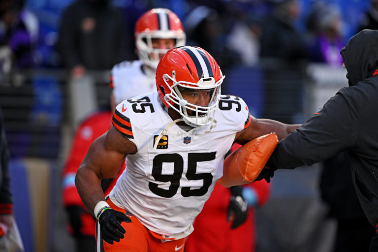 Insider reveals huge return Cleveland Browns would likely get in Myles Garrett trade