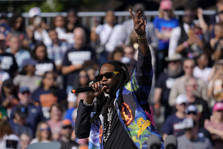 super bowl national anthem oliver