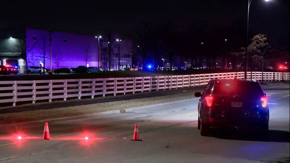 Suspect in shooting at Ohio warehouse that killed 1 and injured 5 is in Suspect in shooting at Ohio warehouse that killed 1 and injured 5 is in