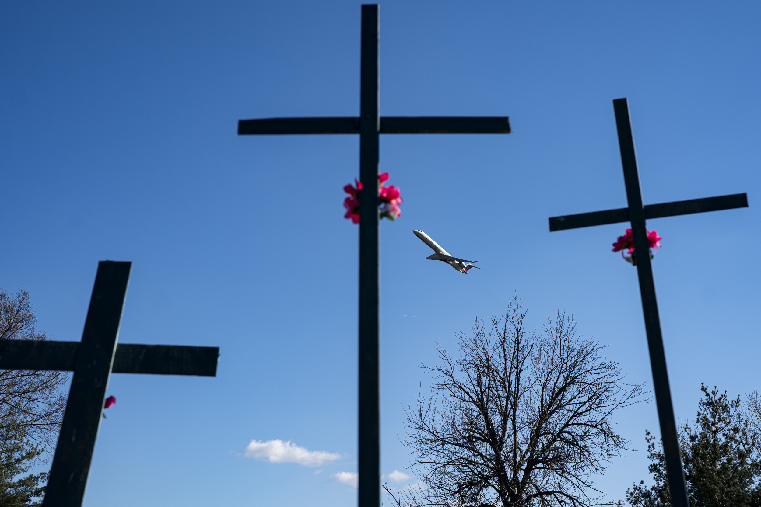 DC Plane Crash Update All 67 Bodies Recovered From River(02)