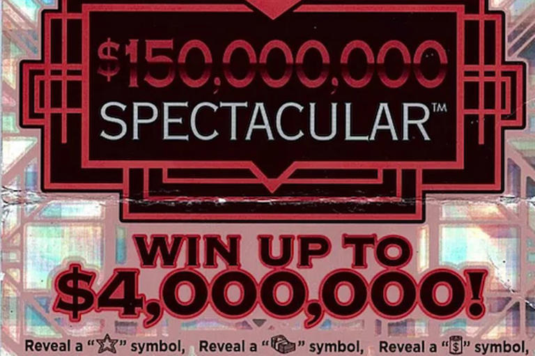 Michigan Woman, 26, Wins 4M on Lottery Ticket Her Dad Bought for Her(01)