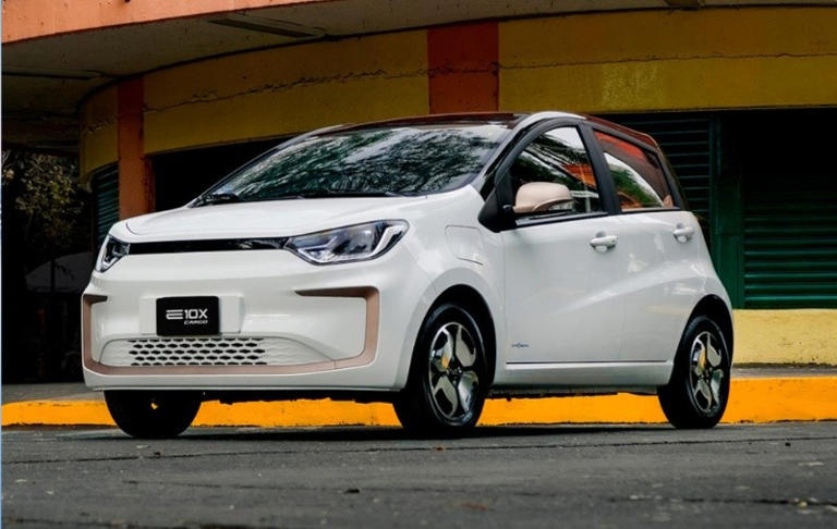 Auto eléctrico para 5 pasajeros y 5 años de garantía por menos de $360,000. Foto: JAC