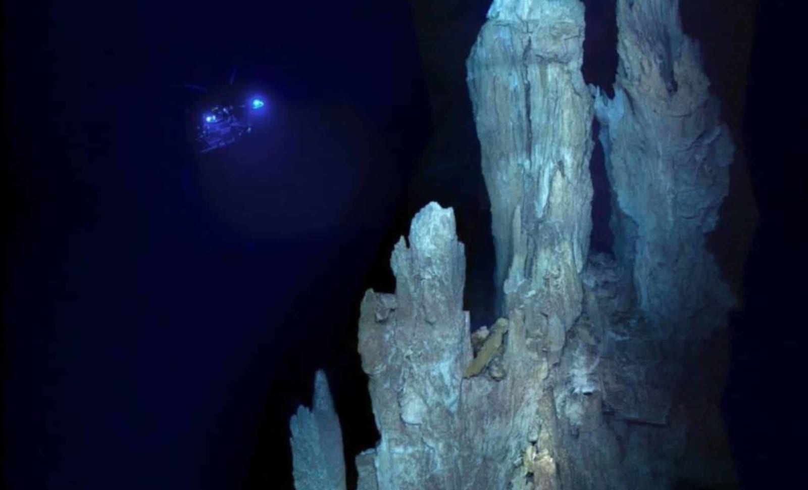 Scientists Uncover a ‘Lost City’ Deep Beneath the Ocean And It’s