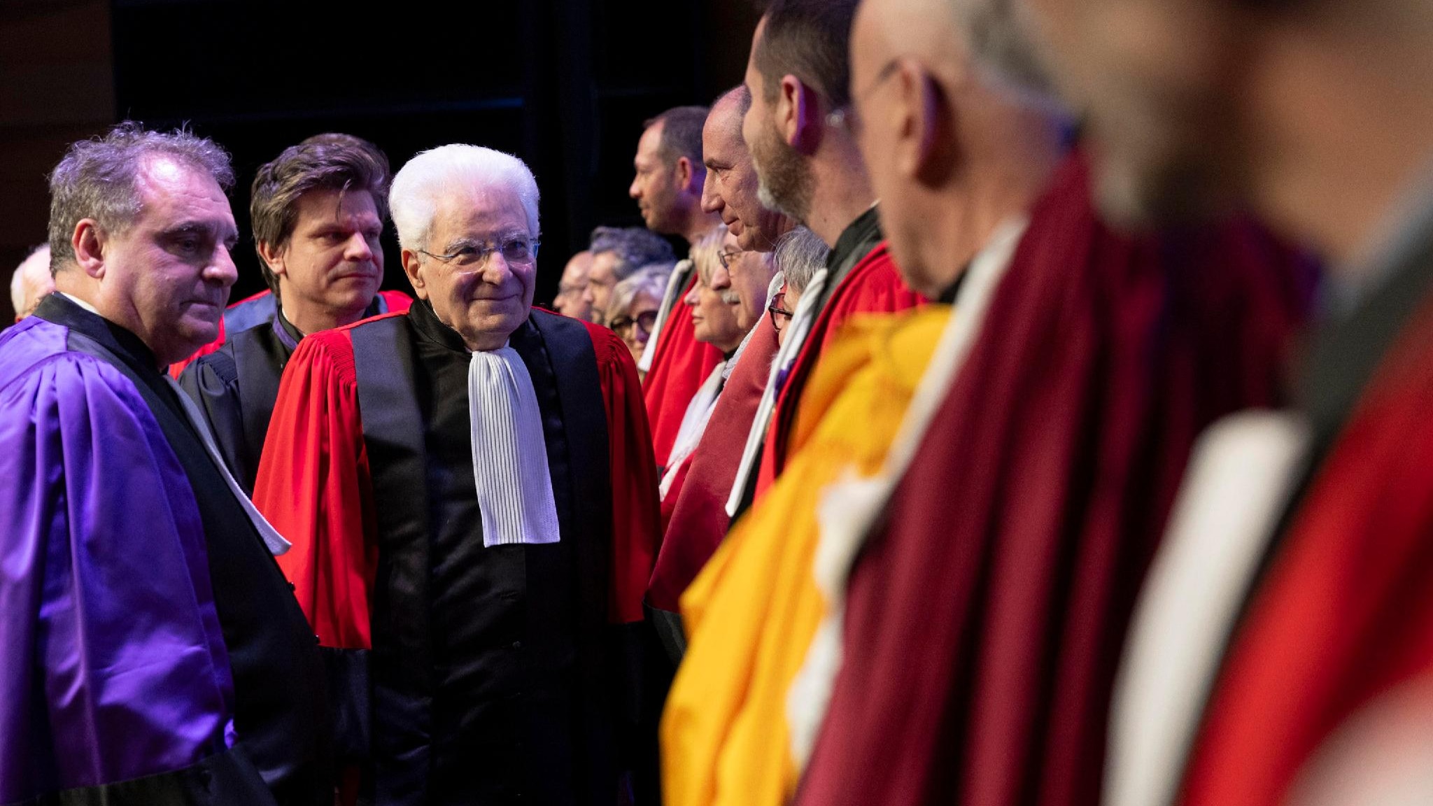 Mattarella “L’invasione russa come il Terzo Reich. Isolazionismo Usa