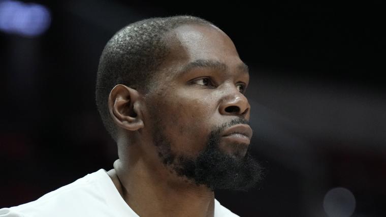 Former Texas Longhorn Kevin Durant refuses trade to NBA team he won two rings with