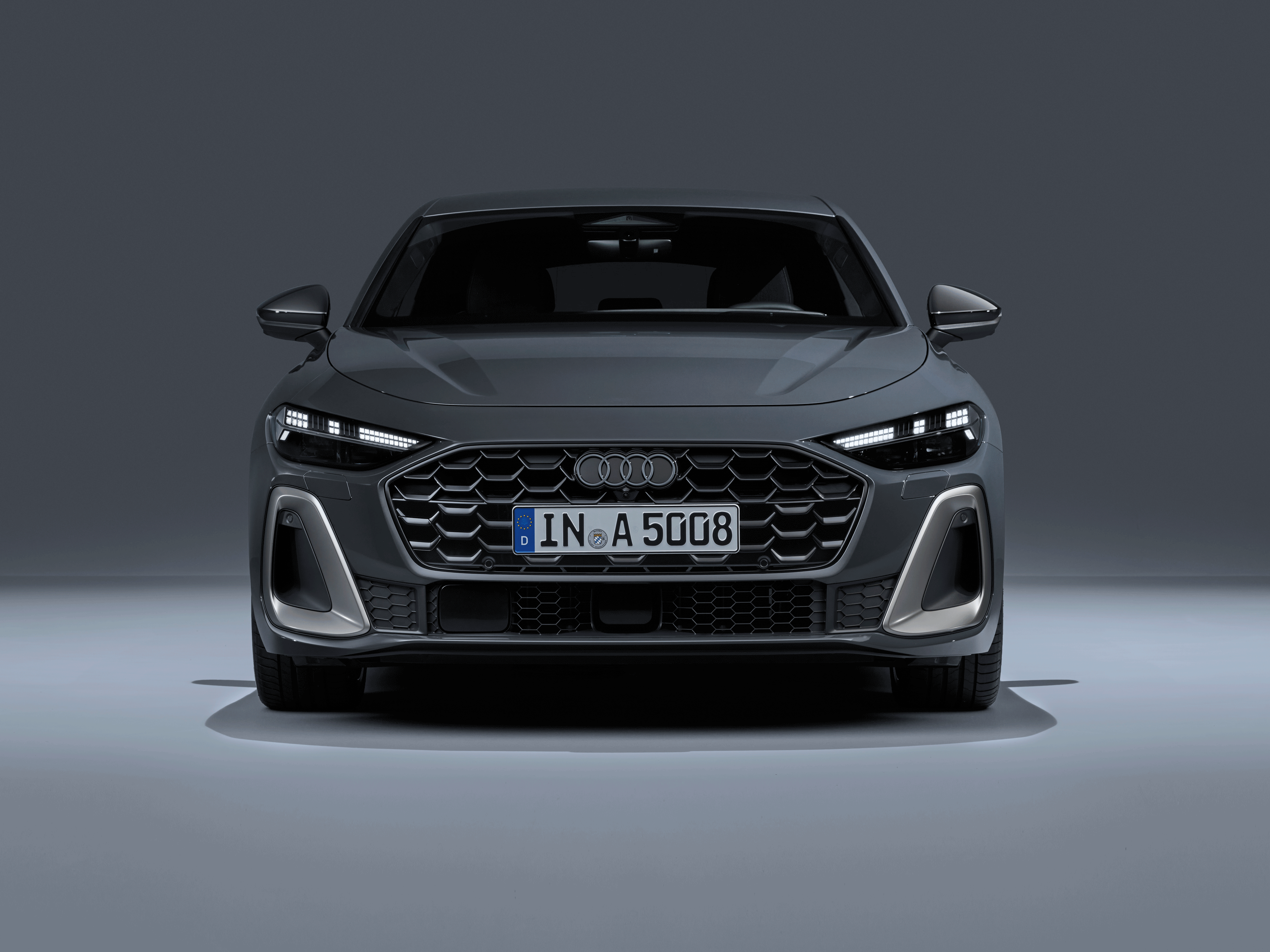 全新一代奥迪A6即将亮相，内外大变样，能否重拾市场辉煌？