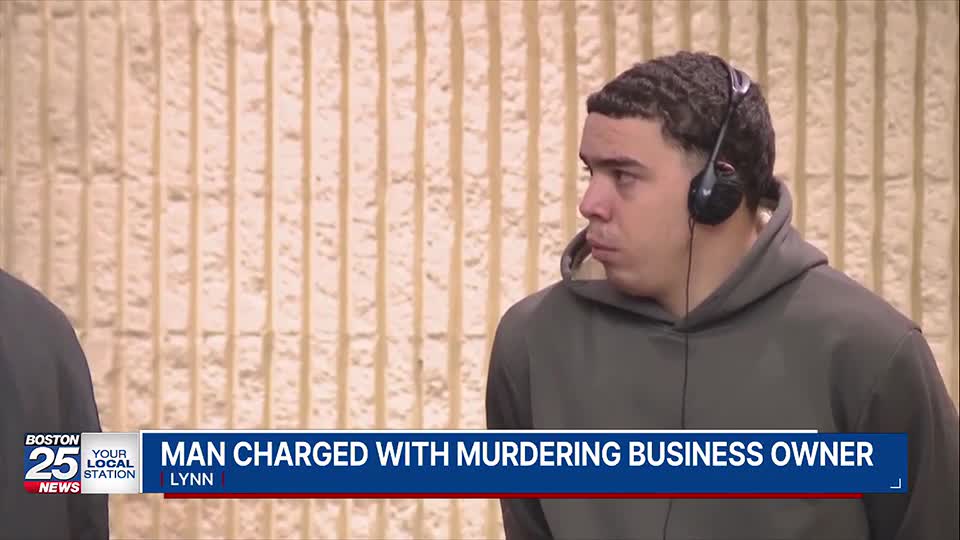 Man suspected of killing Lynn sub shop owner held without bail(02)