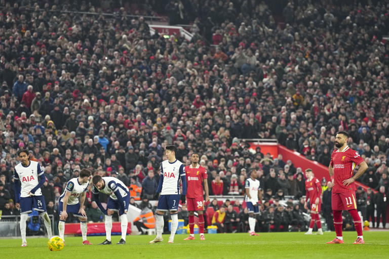 Liverpool routs Tottenham 40 to set up English League Cup final