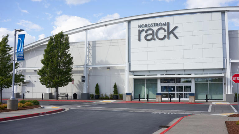 Nordstrom Rack Has a Cute and Comfortable Lounge Set on Sale for Just $30
