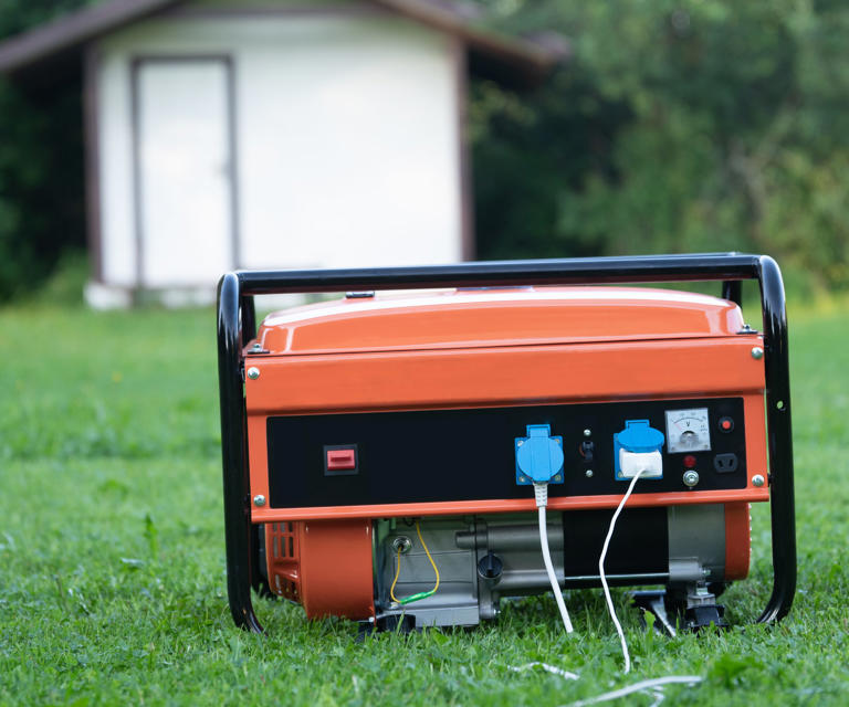 How to hook up a generator to your house safely – tips from a master ...