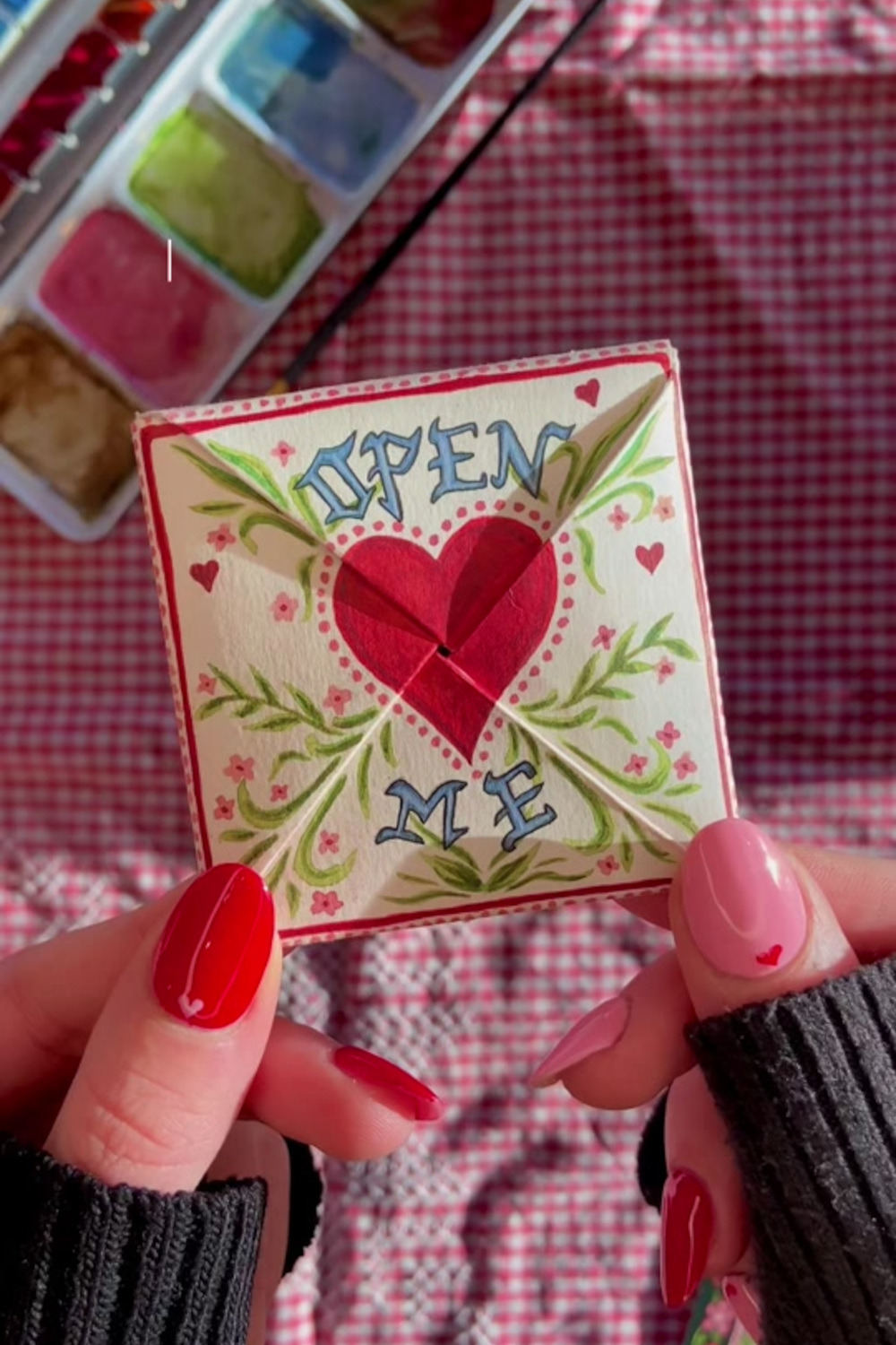 Bored of Valentine's Day cards? Try making a Victorian puzzle purse instead