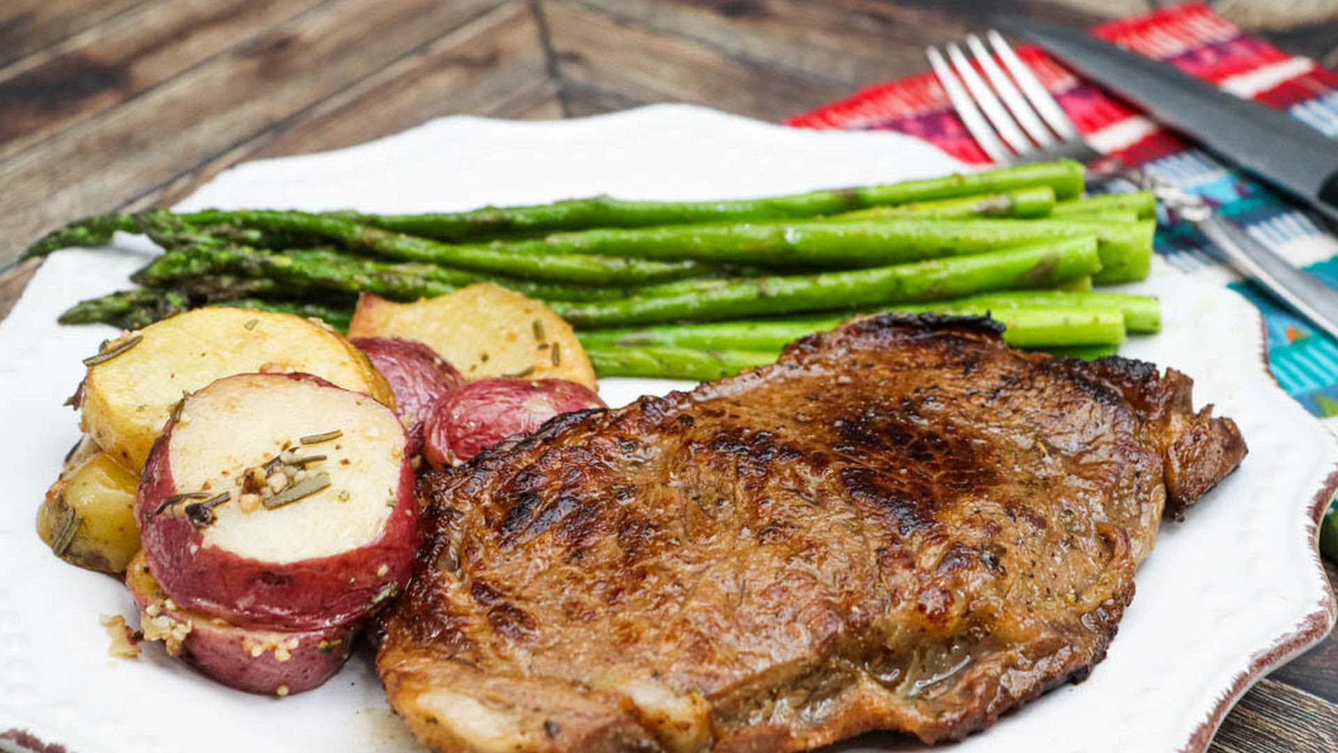 This Greek steak marinade is a simple and delicious way to add some ...