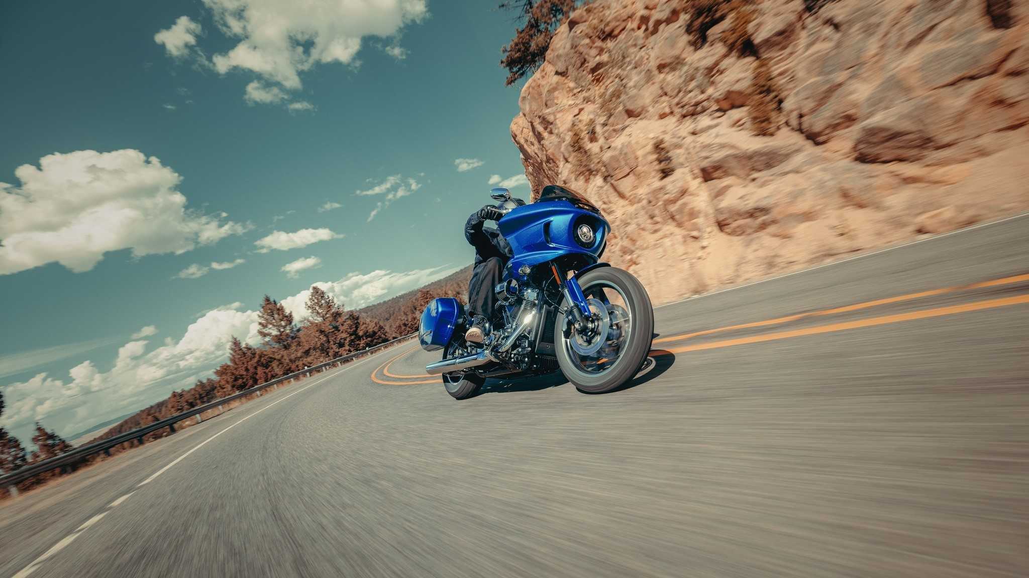 2025 Harley-Davidson Low Rider ST Leaning