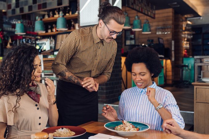 This Is What Your Waiter First Notices About You Gettyimages 1308670469