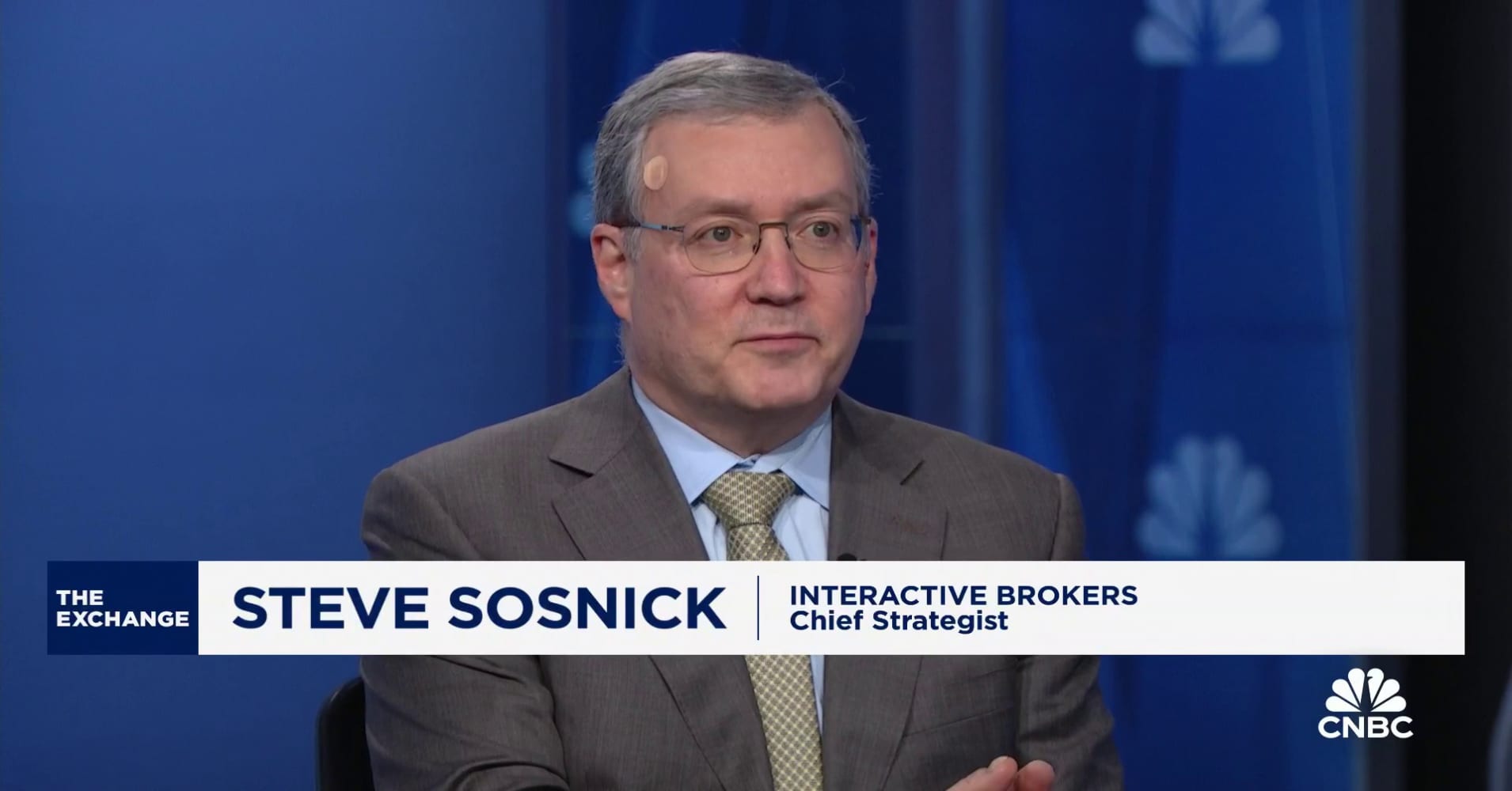 史蒂夫·索斯尼克关于人工智能乐观情绪与季节性的市场警告分析